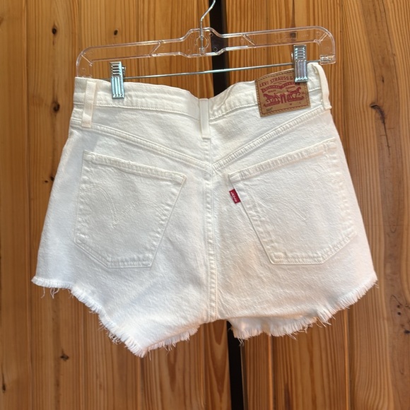 Levi 501 short - Picture 2 of 2